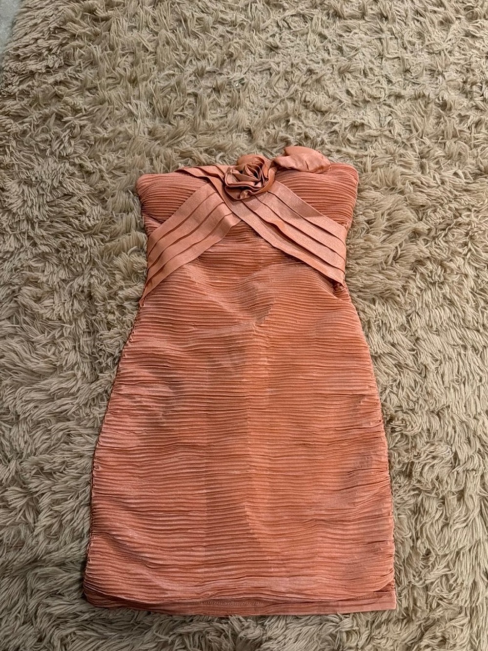 Romeo & Juliet Couture Strapless Rose-Tone Pleated Cocktail Dress
